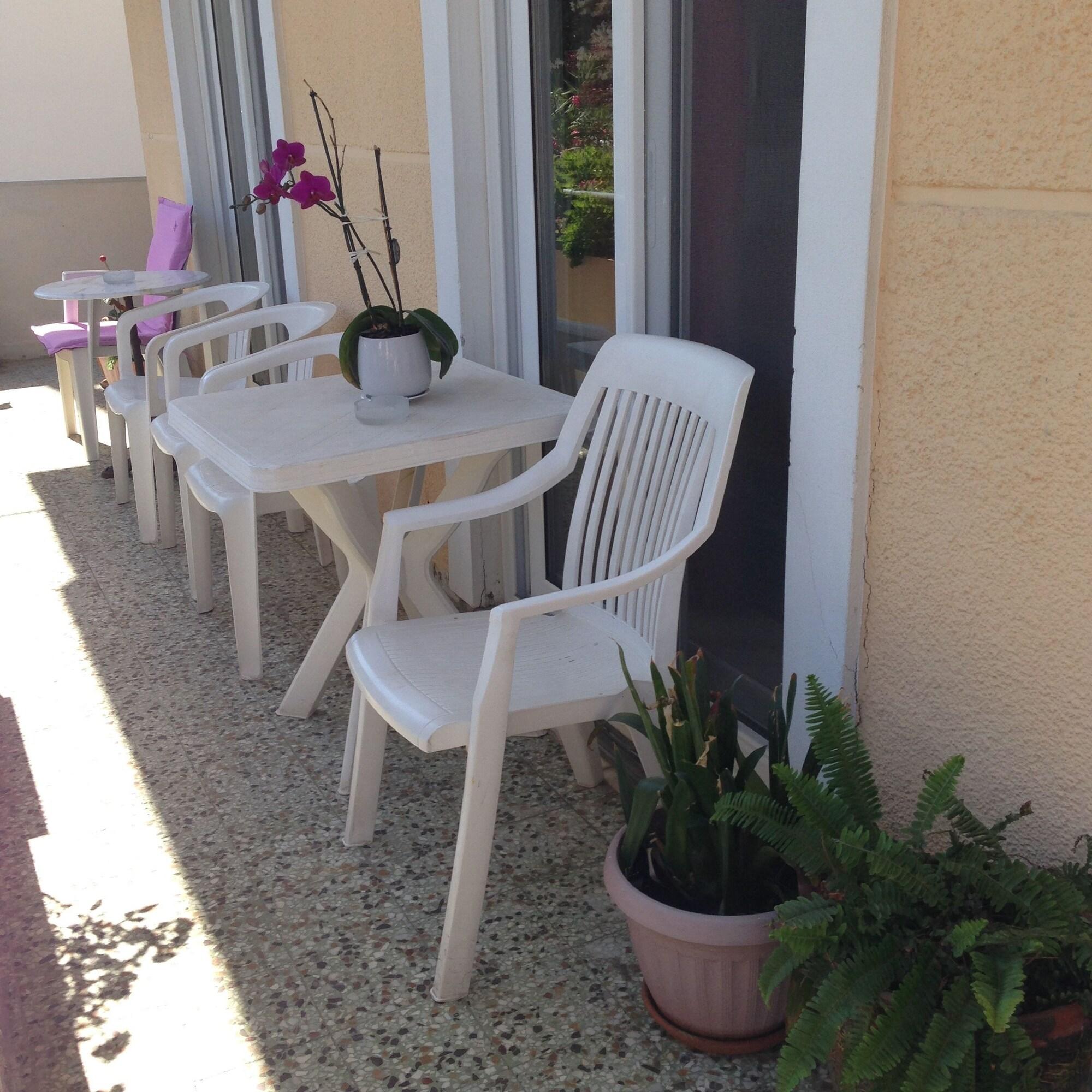 Hotel Zefyros *