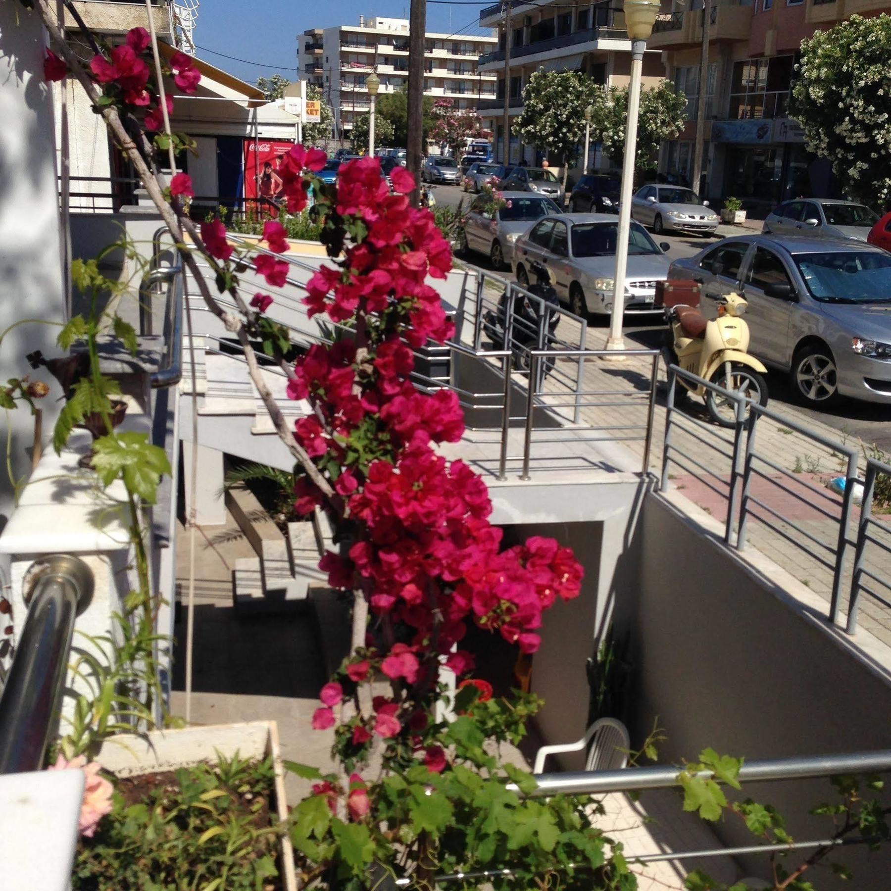 Zefyros Hotel Rhodes City